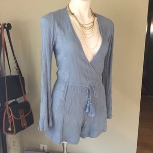 Romeo & Juliet Couture Long Sleeves/Romper Shorts